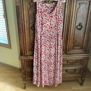Coldwater Creek sleeveless rayon dress, red with daisy pattern, size M